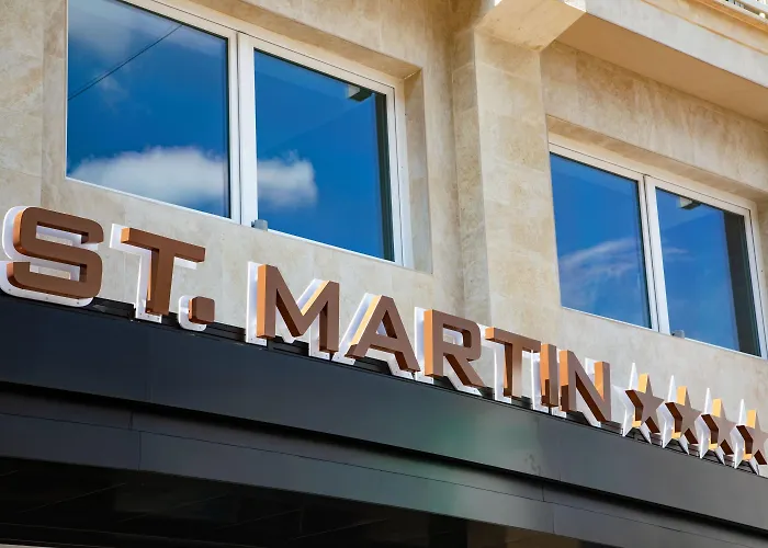 Hotel St Martin By Omnia 4*