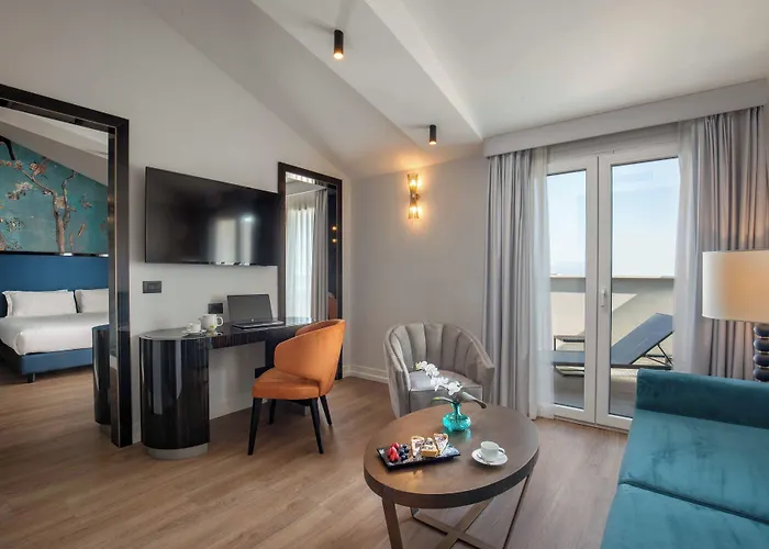 St Martin By Omnia Hotel 4*